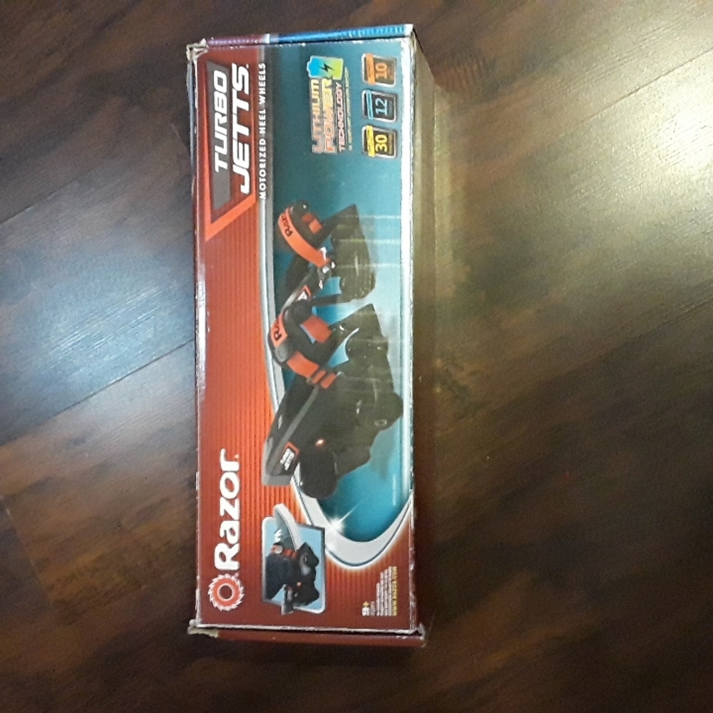RAZOR TURBO JETTS